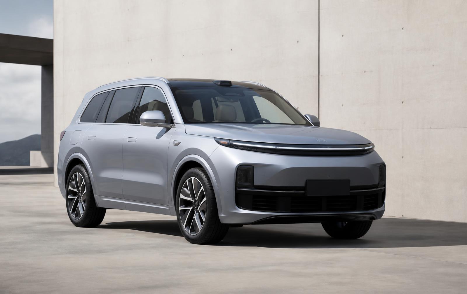 Space Mobility Pass — SUV & Family