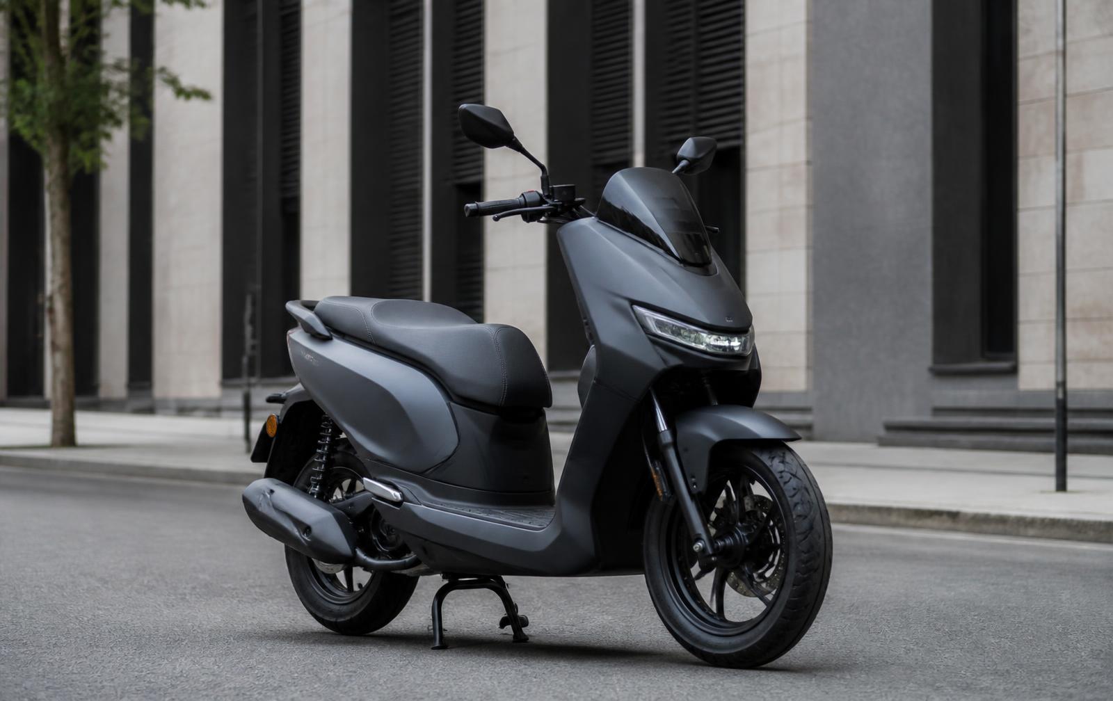 Urban Mobility Pass — Urban & Scooter
